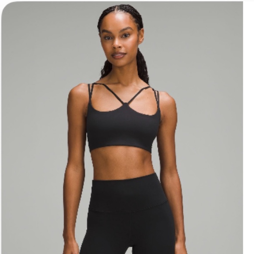 NWOT Lululemon Nulu Strappy Bra with removable padding